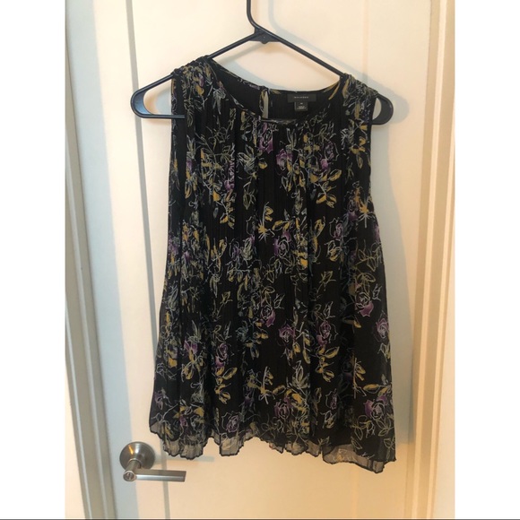 Halogen Pleated Top - Picture 2 of 2